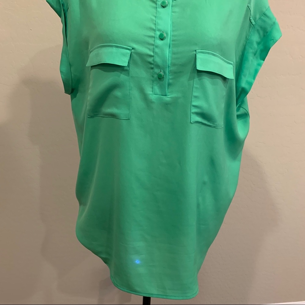 New York & Company 3/4 button down Top